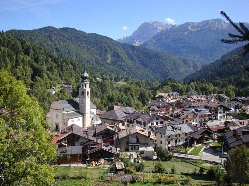 ホテル Casa Alpina Sacro Cuore Fregona エクステリア 写真