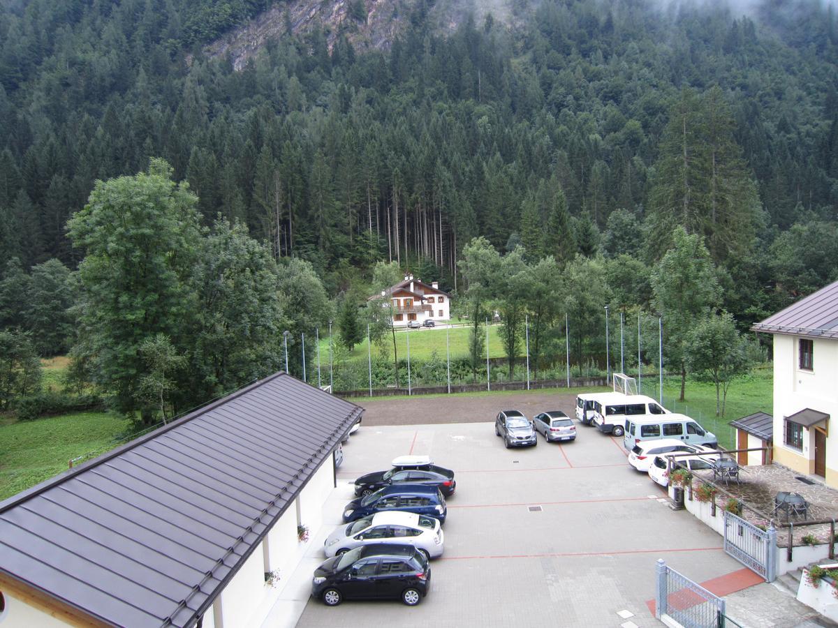 Casa Alpina Sacro Cuore Canale dʼAgordo エクステリア 写真